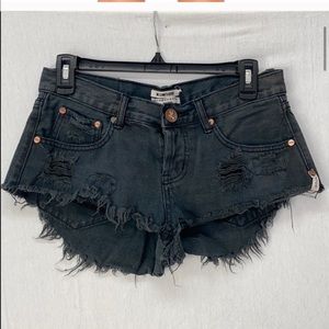 black one tea spoon shorts